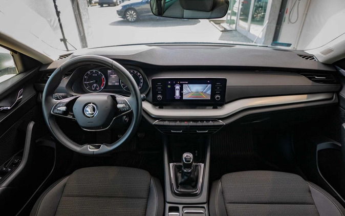 Skoda Octavia cena 89900 przebieg: 71810, rok produkcji 2021 z Łódź małe 781